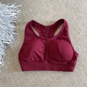 🪞 NEW mesh panel scoop neck lightly lined padded sports bra athleisure top